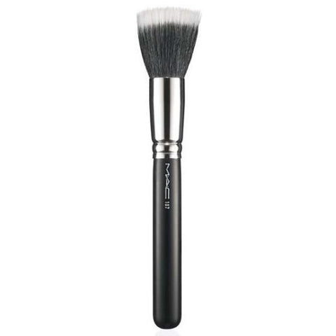 M·A·C - Duo Fibre Face Brush 187