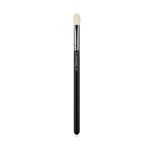 M·A·C - Blending Brush 217